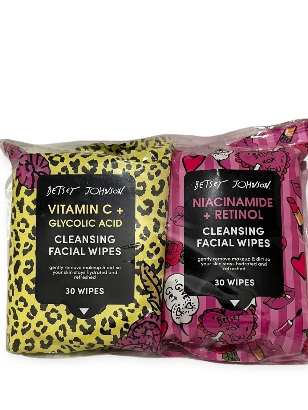 Betsey Johnson 2 Pack Cleansing Facial Wipes NIB